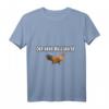 Der Hahn muss Laufen T-Shirt – Lustiges Tiermotiv mit klassischem Schnitt und doppeltem Saum