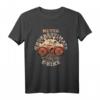 Never underestimate an old man with an E-Bike T-Shirt – Lustiges Fahrradfahrer T-Shirt für Radfahrer, Väter, Opas & E-Bike Fans als Geschenk zu Weihnachten & Geburtstag