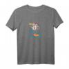 Cool Robot Surfer T-Shirt mit Brille und Mechaniker-Design – Lustiges Retro-Vintage-Shirt für Freunde, Familie & Anlässe