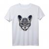 Gothic Katzen Tribal Design T-Shirt mit Totenkopf für Halloween & dunkle Ästhetik - Mystische Mode für Katzenliebhaber & Gothic-Fans