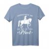 Unterschätze Nie Eine Frau Mit Einem Pferd - Lustiges Reiter T-Shirt für Pferdeliebhaber, Pferdefreunde & Pferdenarrs als Geschenk