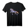 Hengst Mähne Motiv Pferd Tiermotiv Reiten Reitsport T-Shirt – Klassisch geschnitten, doppelt genähter Saum für Pferdeliebhaber