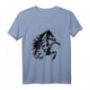 Wilder Hengst Pferd aufbäumend Reiterin T-Shirt – Cooles Geschenk für Pferdeliebhaber und Reiterinnen