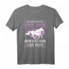 Gegen Stress Vier Hufe Reiten Reiterin Pferde Reitsport T-Shirt – Lustiges Pferdespruchsdesign für Pferdeliebhaber und Reiterinnen als Geschenk