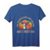 Die Pilze rufen Pilze sammeln T-Shirt – Perfektes Geschenk für Pilzsammler im Herbst, Herren & Damen