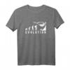Cooles Bushcraft Evolution Outdoor T-Shirt für Natur- und Abenteuerliebhaber – Perfektes Geschenk für Jäger, Angler, Wanderer, Camper, Survival & Bushcraft Fans