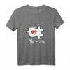 Partner Puzzle T-Shirt mit Herzmotiv – Liebevolles Geschenk für Verlobung, Geburtstag & Weihnachten für Paare, Damen & Herren
