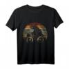 Racoon Radfahrer T-Shirt – Lustiges Waschbär Design, Perfektes Geschenk für Tierliebhaber, Kinder & Erwachsene zu Weihnachten & Geburtstag