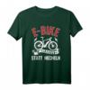 Lustiges E-Bike Radfahrer T-Shirt - Lächeln statt Hecheln Spruch, Perfektes Geschenk für E-Bike Fans & Radfahrer mit Akku