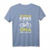 Radfahrer Oma Mit E-Bike T-Shirt – Cooler Fahrrad-Motiv für Radliebhaberinnen zu Weihnachten, Geburtstag & Vatertag