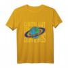 Earth Got Its Own Rings Pride Proud LGBTQ+ T-Shirt - Klassisches Statement-Shirt für Pride & Umweltbewusstsein
