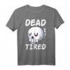 Dead Tired Pastell Goth Skull T-Shirt – Süßes und Gruseliges Gothic-Kunstwerk für Urlaub, Ferien & Goth-Mode