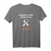 Schlossermeister Morgens Müde Abends Blau T-Shirt – Lustiges Metallbauer Berufskleidung für Schlosser und Schlosserei-Arbeiter