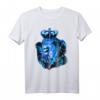 TEAM GAGA Löwe mit Krone und Schwert in Blau – Surrealistisches Fantasy T-Shirt für Sport, Party & Geschenkideen für Familie & Freunde