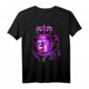 TEAM GAGA Löwe mit Krone und Schwert – Lila Surreal Fantasy T-Shirt für Sport, Party & Geschenkideen