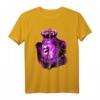 TEAM GAGA Löwe mit Krone und Schwert – Lila Surreal Fantasy T-Shirt für Sport, Party & Geschenkideen