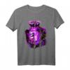 TEAM GAGA Löwe mit Krone und Schwert – Lila Surreal Fantasy T-Shirt für Sport, Party & Geschenkideen