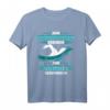 Zum Schwimmen geboren - zur Schule gezwungen - Lustiges Schwimmer T-Shirt für Männer, Frauen und Kinder als Geschenkidee zu Weihnachten oder Geburtstag