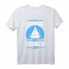 Nur ein Junge der segeln liebt T-Shirt – Perfektes Geschenk für junge Segler, Segelboot Fans & Meerabenteurer