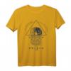 Segeln im Abendlicht T-Shirt mit Mondschein-Design – Klassisch geschnitten, perfekt für Segel- und Wassersportliebhaber