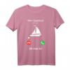 Mein Segelboot ruft an Segler lustig witzig Kind T-Shirt – Perfektes Geschenk für kleine und große Segler, Weihnachts- und Geburtstagsgeschenk