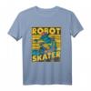 Robot Skater Kinder T-Shirt – Cooles Roboter Design auf Skateboard, perfekt als Geschenk zum Geburtstag, Vatertag oder für Skateboard-Fans