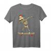 Skateboard Dabbing Skelett Kinder T-Shirt - Lustiges Streetwear für Skater Jungen und Mädchen