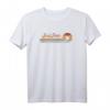 Retro Surfskate T-Shirt - Vintage Skateboarder Design im 1970er Stil für Skater und Streetwear-Liebhaber