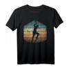 Retro Skateboarder T-Shirt für Skater und Trick-Enthusiasten – Perfekt für den Skatepark und Streetwear-Liebhaber