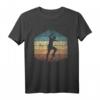 Retro Skateboarder T-Shirt für Skater und Trick-Enthusiasten – Perfekt für den Skatepark und Streetwear-Liebhaber