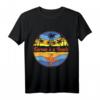 Karma is a Beach | Vintage Surfer und Strand Urlaub T-Shirt – Perfektes Geschenk für Sommer, Surfer & Meerliebhaber