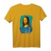 Mona Lisa mit Great Wave Surfer T-Shirt – Retro Kunst Mashup für Surfer, Kunstliebhaber & Meeresfans, Perfekt für Sommerurlaub & Partys