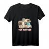 Ein Van namens Morrison. Kultiges Vintage Surfer Van T-Shirt - Klassisch geschnitten, doppelt genähter Saum