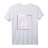 Man muss das Leben tanzen T-Shirt – Lustiges Geschenk für Tänzer, Party Fans & Stilvolle Menschen zu Geburtstag, Muttertag, Vatertag oder Weihnachten