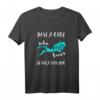 Just A Girl Who Loves Scuba Diving - Taucherin T-Shirt für Unterwasser-Abenteuer, Tauchurlaub & Schnorcheln als Geschenk