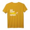 Eat Sleep Tennis Repeat - Tennisspieler Geschenk T-Shirt mit Motiv für Tennisfans, Trainer & Verein