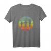 Vintage Tischfußball T-Shirt mit Kickerfigur Motiv – Perfektes Geschenk für Kickerfans und Retro-Spieler