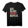 Eat Sleep Shoot Repeat T-Shirt für Tontaubenschießen - Perfektes Geschenk für Jäger und Sportschützen im Schützenverein