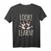 Look! Learn! - Bowling Angeber T-Shirt mit Bowlingkugel - Lustiges Retro Design für Bowlingturniere, Liga & Freunde