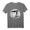 Wing Surf Wing Foil Wingsurfer Geschenk T-Shirt mit Mond Design - Perfektes Wassersportgeschenk für Surfer & Flügelfolien-Fans