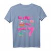 Kinder T-Shirt 'So süß und schon 7' – Niedliches Geburtstagsshirt für Mädchen zum siebten Geburtstag, bunt mit Herzen, Sternen, Cupcake & Donuts