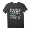 Cousin 2023 Loading T-Shirt - Lustiges Vintage Motiv für zukünftige Cousins, Schwangerschaftsankündigung & Babygeschenk