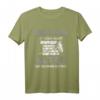 Schornsteinfeger Werden Besser T-Shirt – Lustiges Motiv für Kaminfeger bei der Arbeit