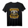 Reicht mir das Werkzeug ihr Narren Geschenk T-Shirt – Lustiges Werkzeug Spruch T-Shirt für Kfz-Mechaniker, Mechatroniker & Handwerker als Geburtstags- oder Weihnachtsgeschenk