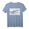 Windsurfing Windsurfen T-Shirt – Klassisches Design mit Windsurfer beim Surfen, langlebig mit doppelt genähtem Saum